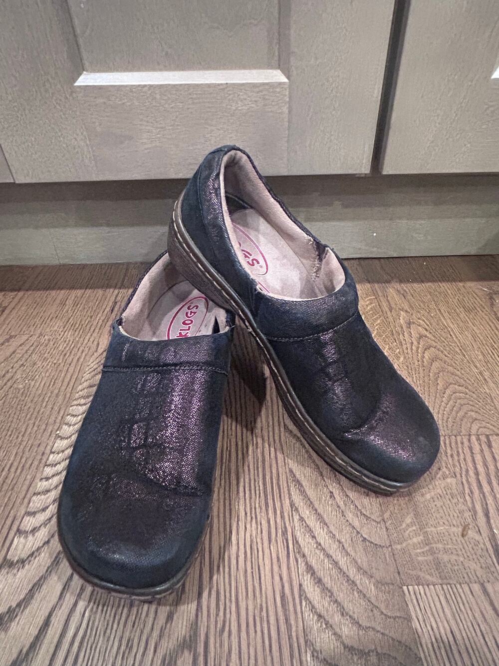 Klogs Naples Black Metallic Croc Pattern Clog Leather Nursing Work Comfort Sz 8